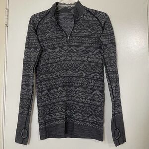 Lululemon 1/4 zip Gray black aztec knit pullover long sleeve top size 8